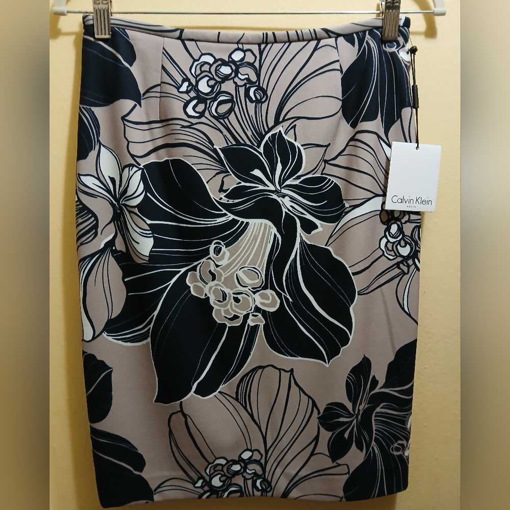 Calvin Klein Pencil Skirt Neutral Floral